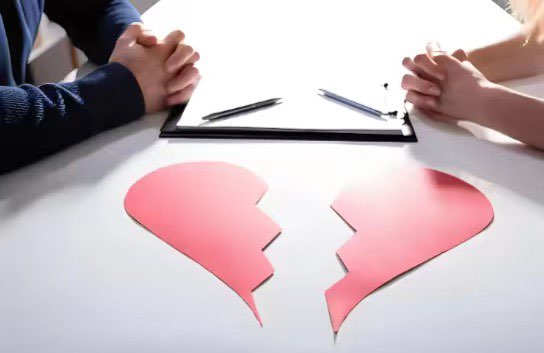 合肥出轨调查取证：已婚女人出轨前的3个隐藏信号，第一个就藏在聊天里